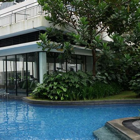 Friends & Family Apartment At Midhill Genting 8Pax Free Wifi Genting Highlands Exterior photo